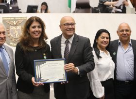 Diretora da ASPIPP recebe menção honrosa da Assembleia Legislativa do Paraná